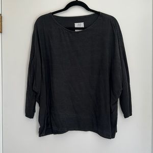 Jamie and the Jones silk top size large